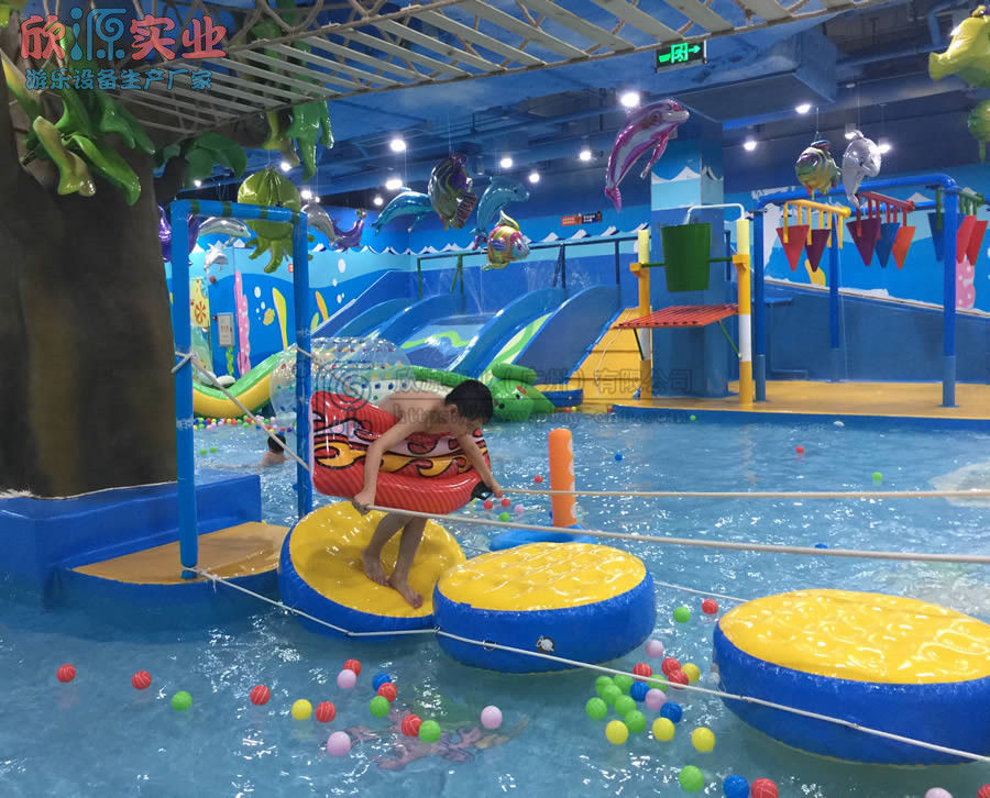 小型室內水上樂園定制案例