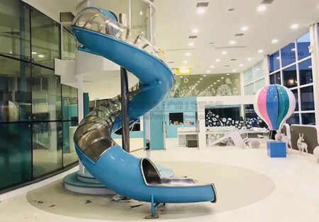 戶外景區(qū)安裝不銹鋼滑梯能否吸引更多游客?