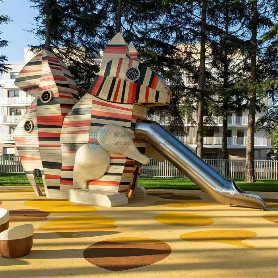 松鼠主題造型無動力游樂設備