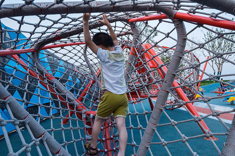 公園兒童攀爬網