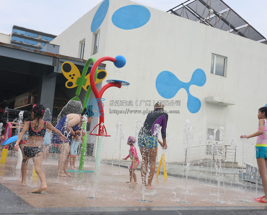 景區(qū)都有哪些水上游樂設(shè)備?-1211