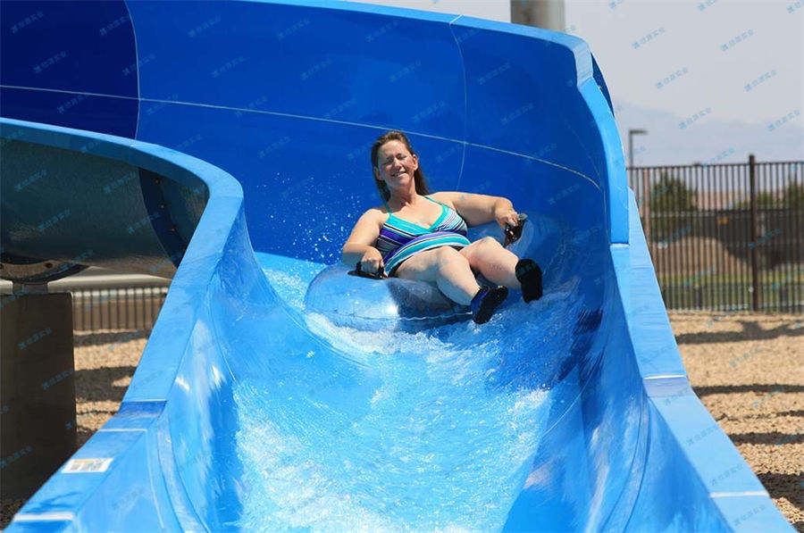 開(kāi)發(fā)式雙人皮筏水上滑梯