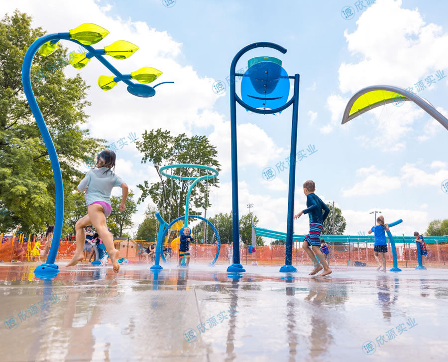 倒水桶戲水設(shè)備