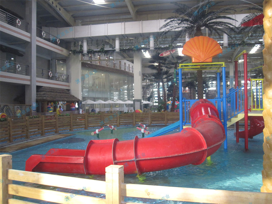 室內水上樂園中型水寨制作案例