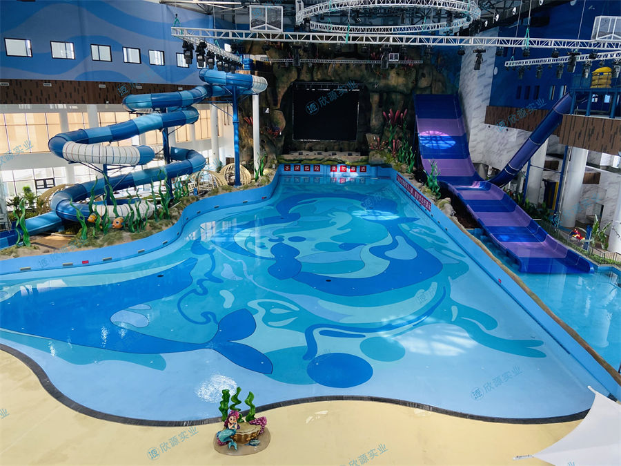 室內水上樂園人工造浪池