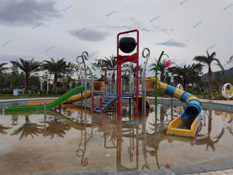 人工造浪設(shè)備實(shí)現(xiàn)遙控控制展現(xiàn)多種浪形-7504