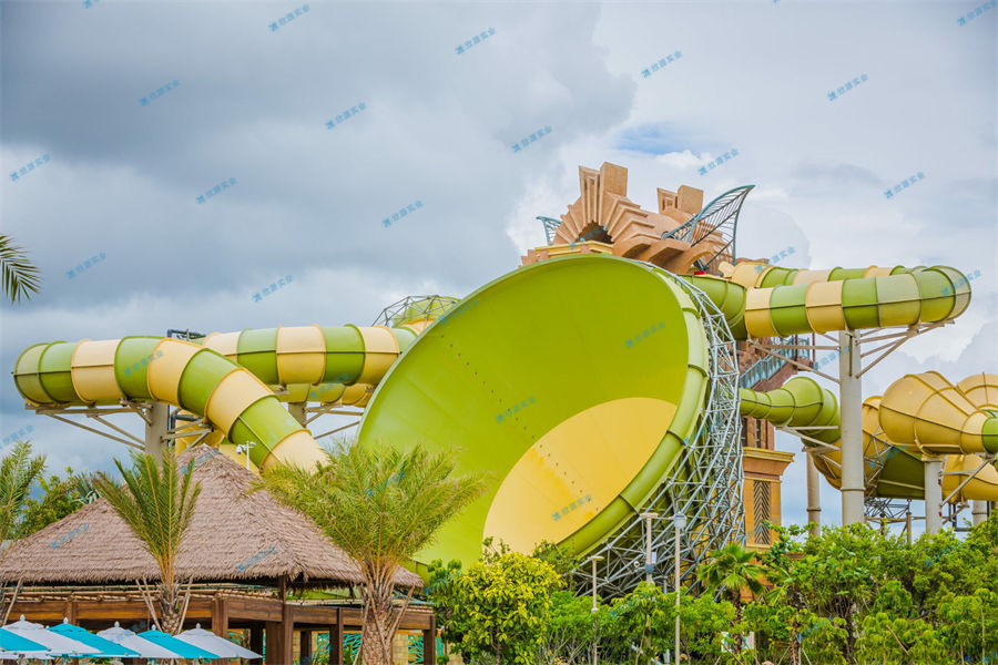 乘坐水上游樂設備的準則及要求-7607