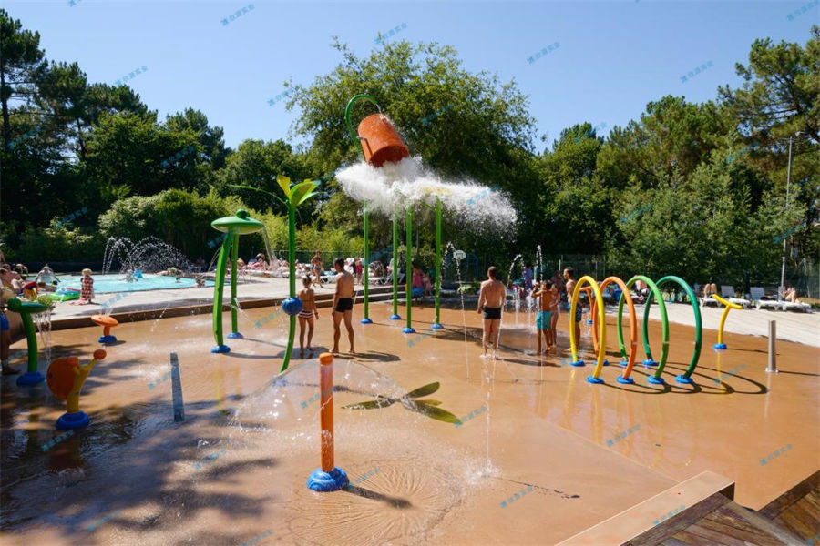 水上樂園如何保證游客的安全？-7688