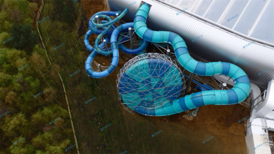 水上沖關(guān)設(shè)備的適用場地