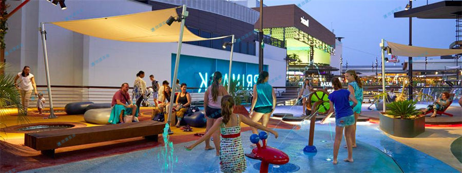 水上樂園滑梯游樂規則和游客須知