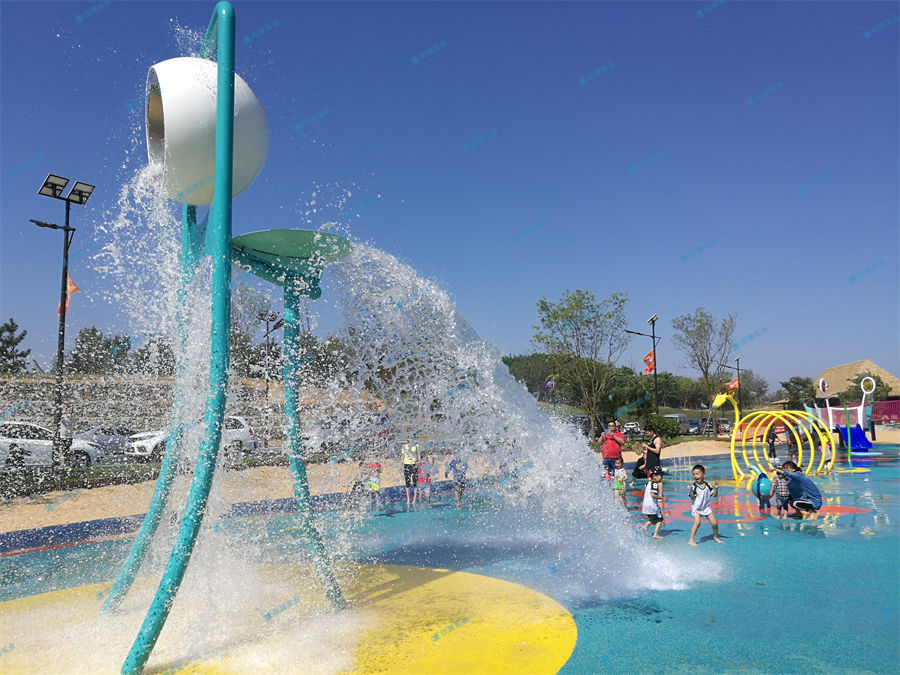 水上樂園設備廠家分享室內蹦床為什么很多人玩