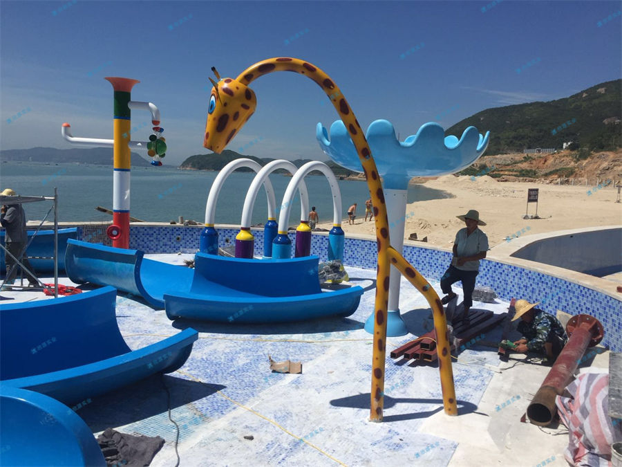 水滑梯設備質量標準-7518