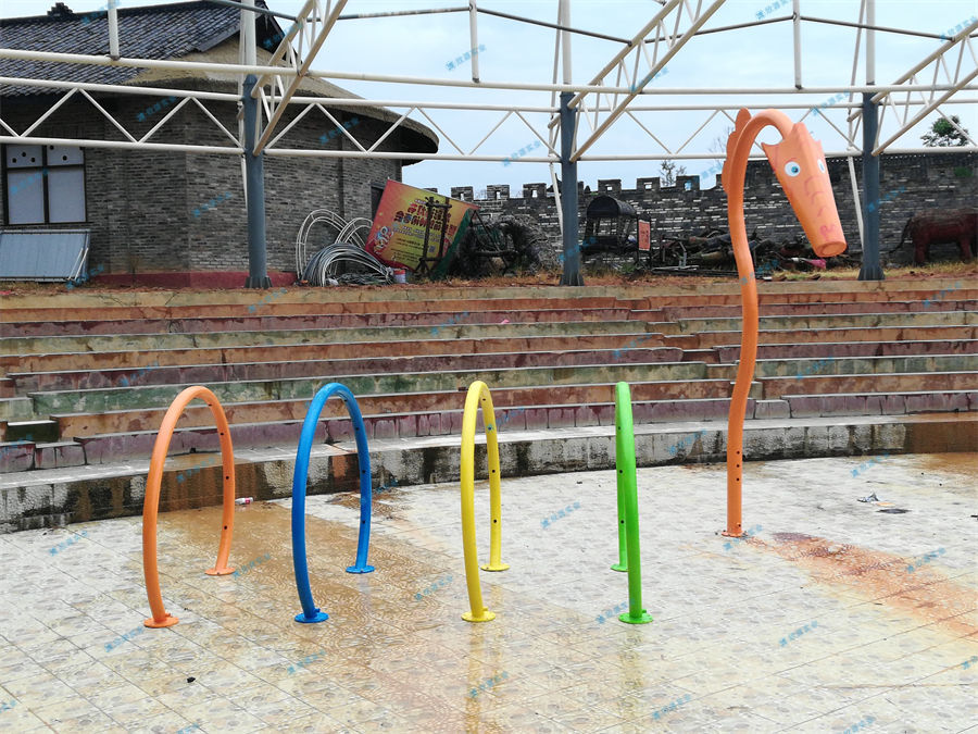 移動水上樂園應有的配套設施-7950