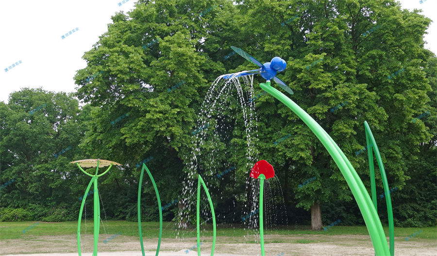 水上樂園規劃中的觀景臺和觀光車如何提供全景?-7902