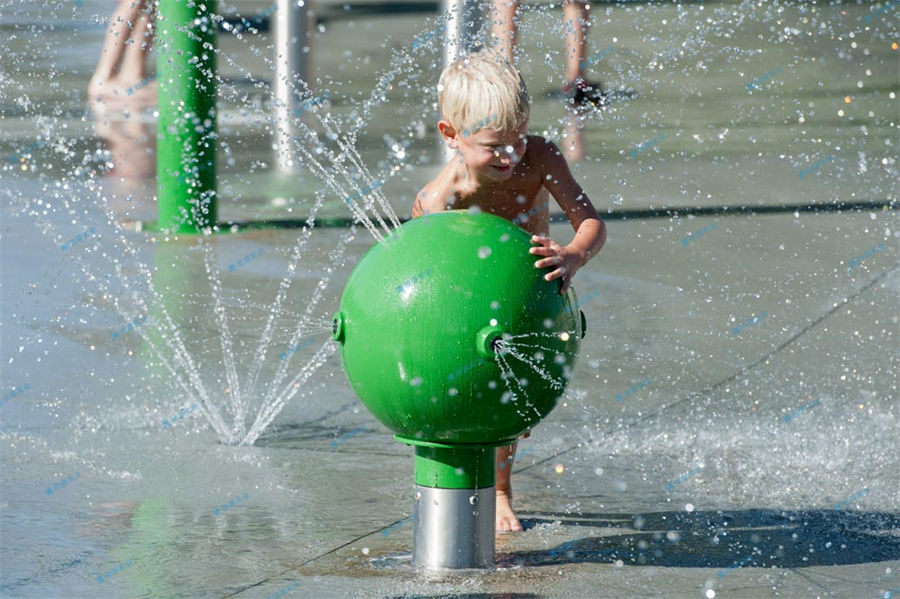 投資十畝水上樂園設備多少錢什么價格？